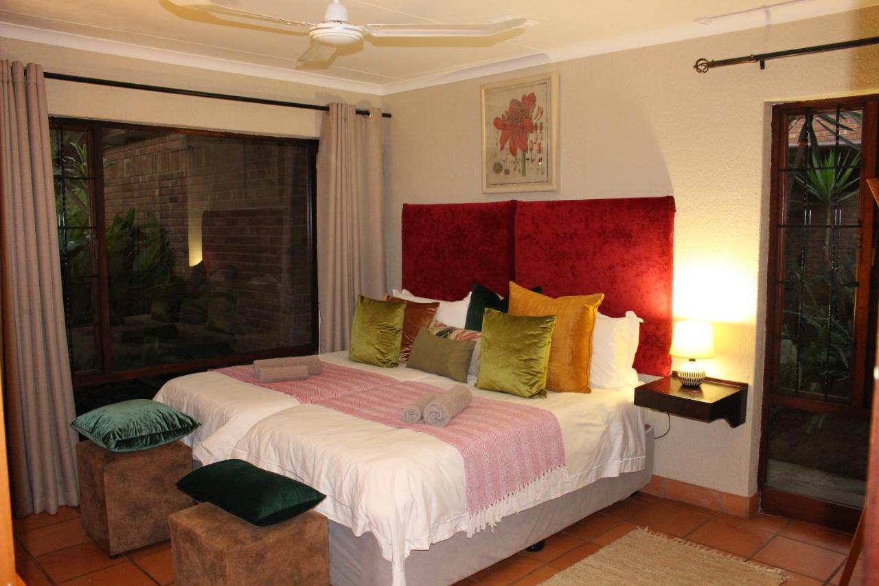 האזיביו Ulwazi Rock Lodge מראה חיצוני תמונה