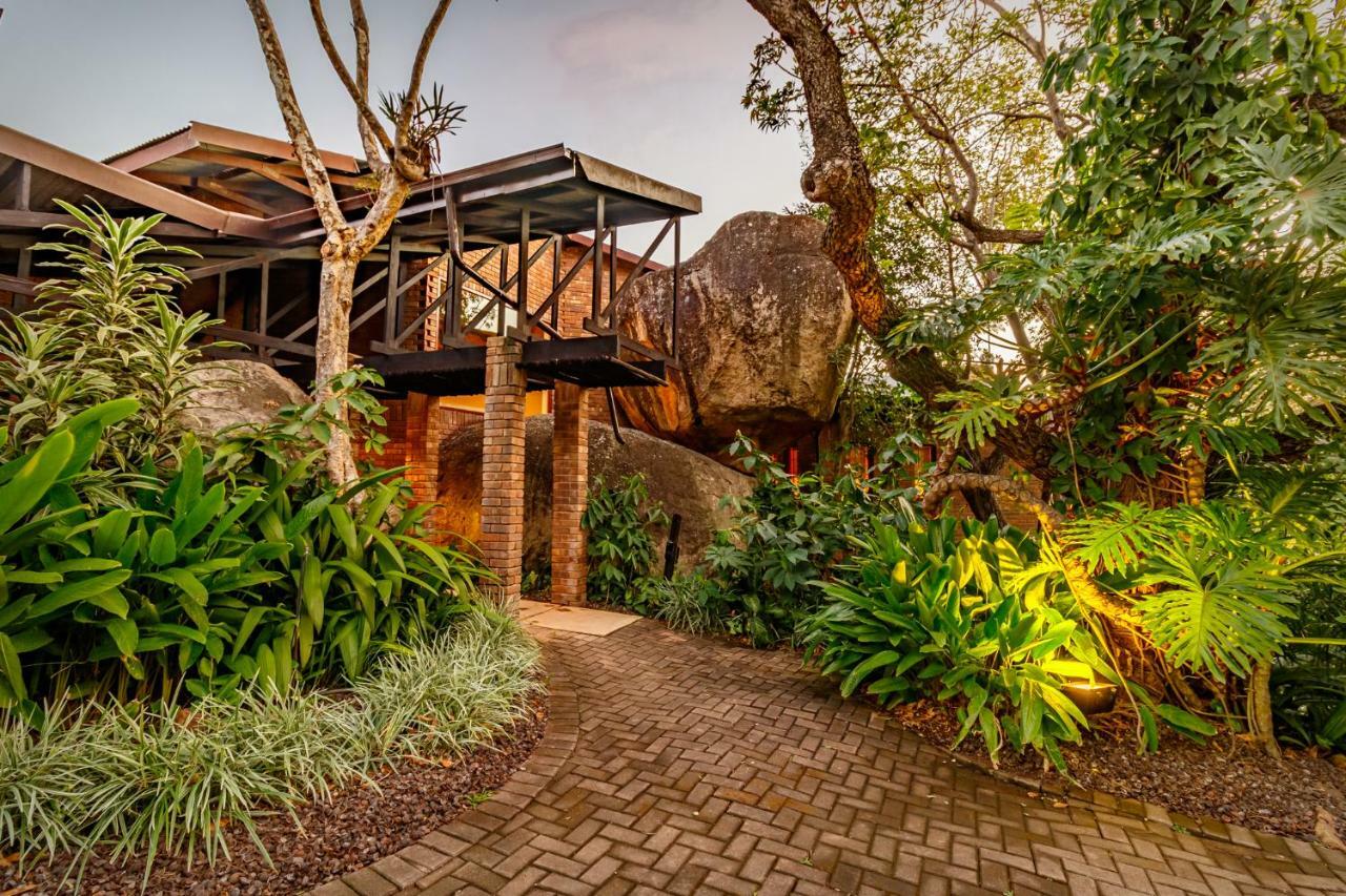 האזיביו Ulwazi Rock Lodge מראה חיצוני תמונה