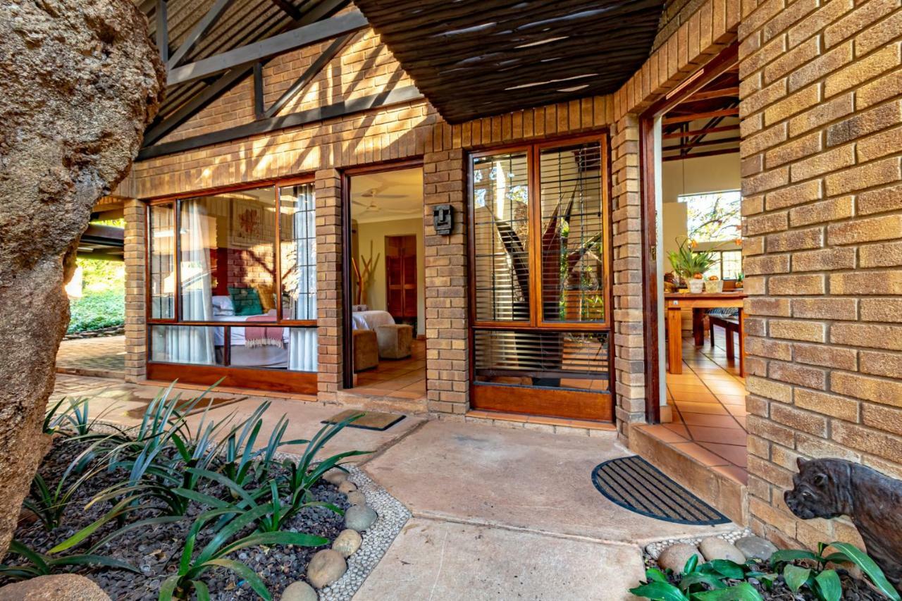 האזיביו Ulwazi Rock Lodge מראה חיצוני תמונה